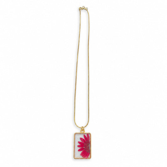 Gold Flower Pendant Necklace