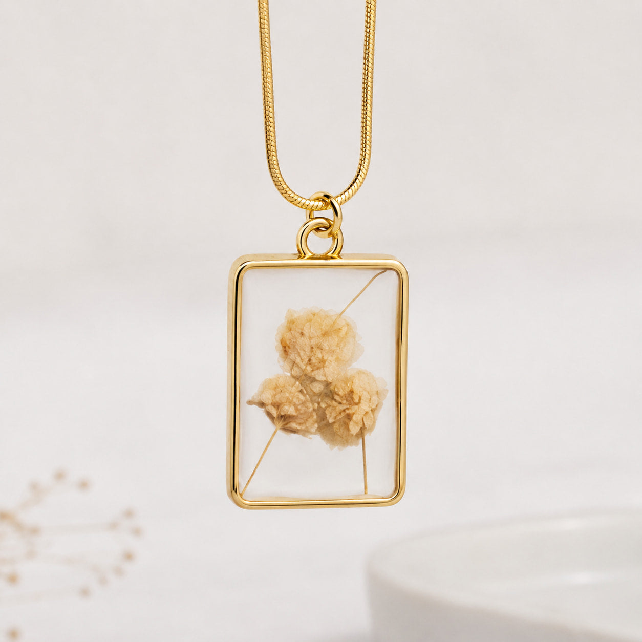 Dried Flower Pendant Necklace